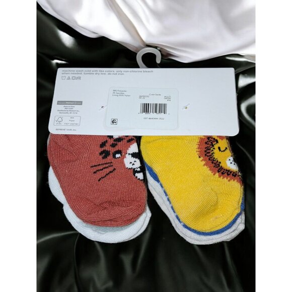 Baby Girls 0-3 and 0-6 months NWT Disney 3 Piece Outfit/ Wonder Nation 6 Pack S - Picture 5 of 9